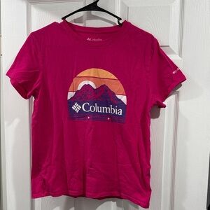 Columbia Fuchsia Mountain Tee